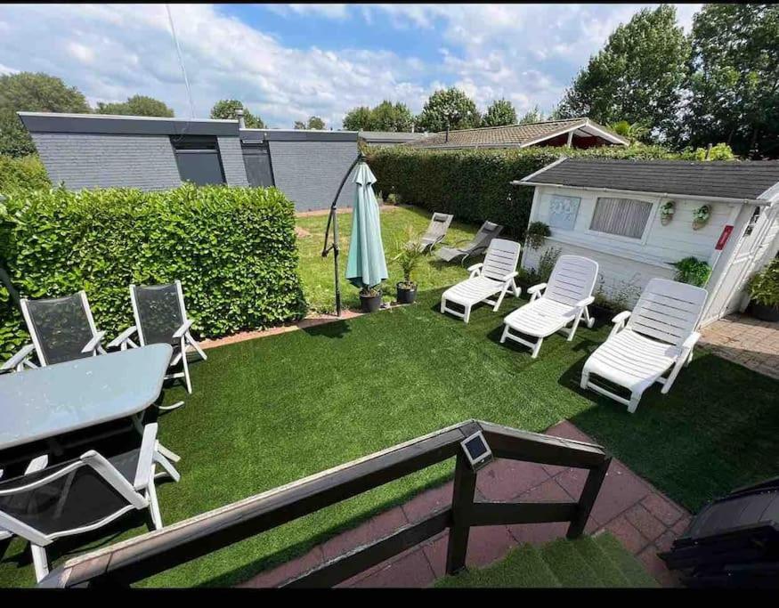 Luxe Chalet In Prachtig Natuurgebied Lith Bagian luar foto